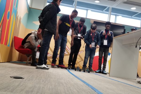 RobotGroupShot_TechSlamUK