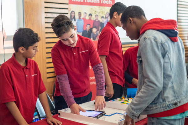 KidsTeachTech-CommunityExpo-BrothersCode2019 KidsTeachTech-CommunityExpo-BrothersCode2019